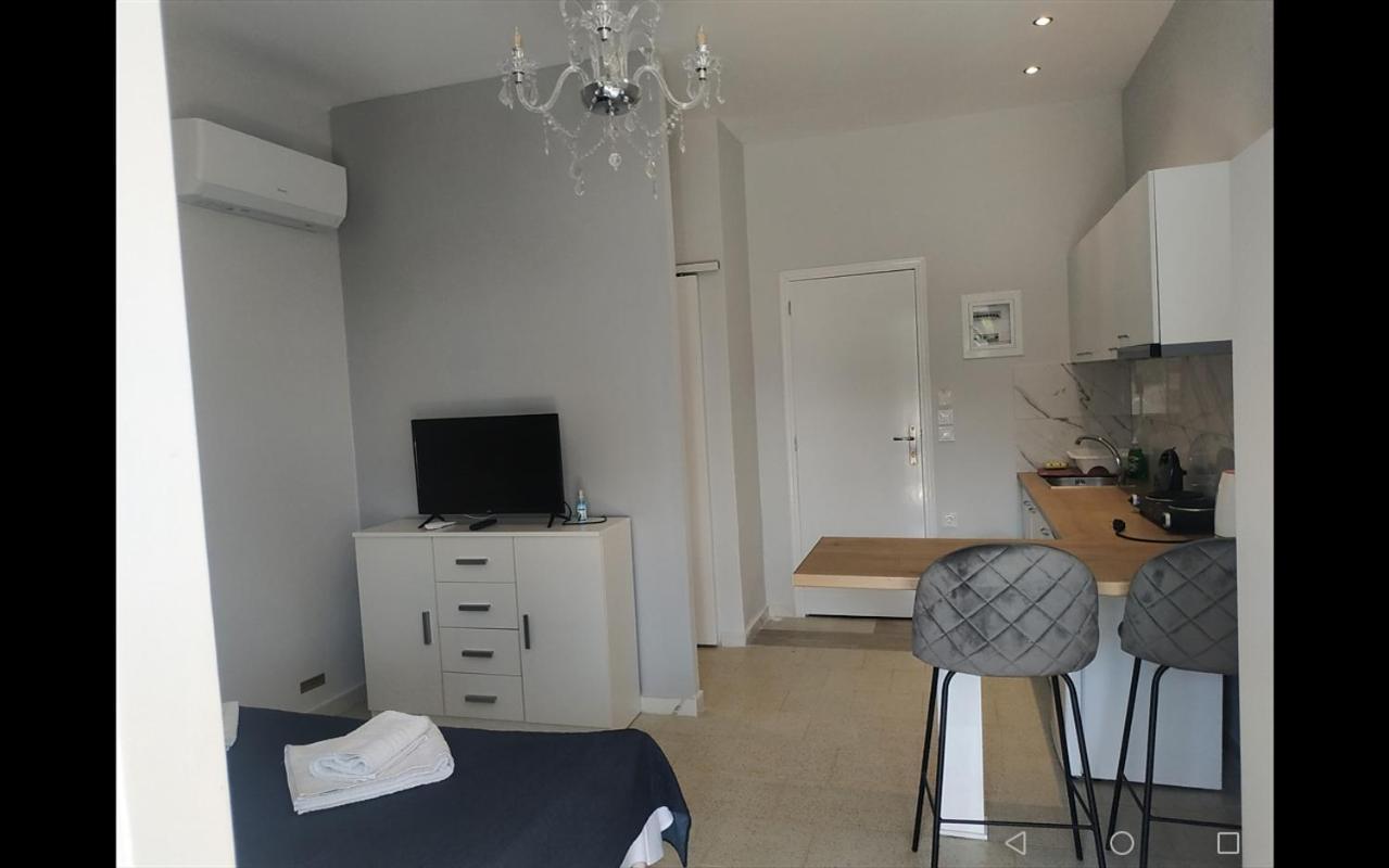 Elthimias2 Apartment Poros Town Ngoại thất bức ảnh